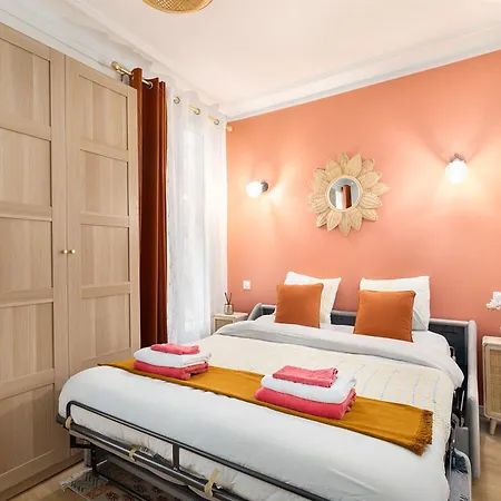 Guestrust- Arc De Triomphe Corail Apartment *